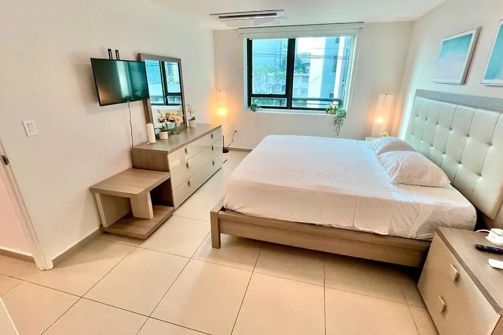 Modern 1250Sqft Luxury Condo At Ciudadela San Juan Apartmán