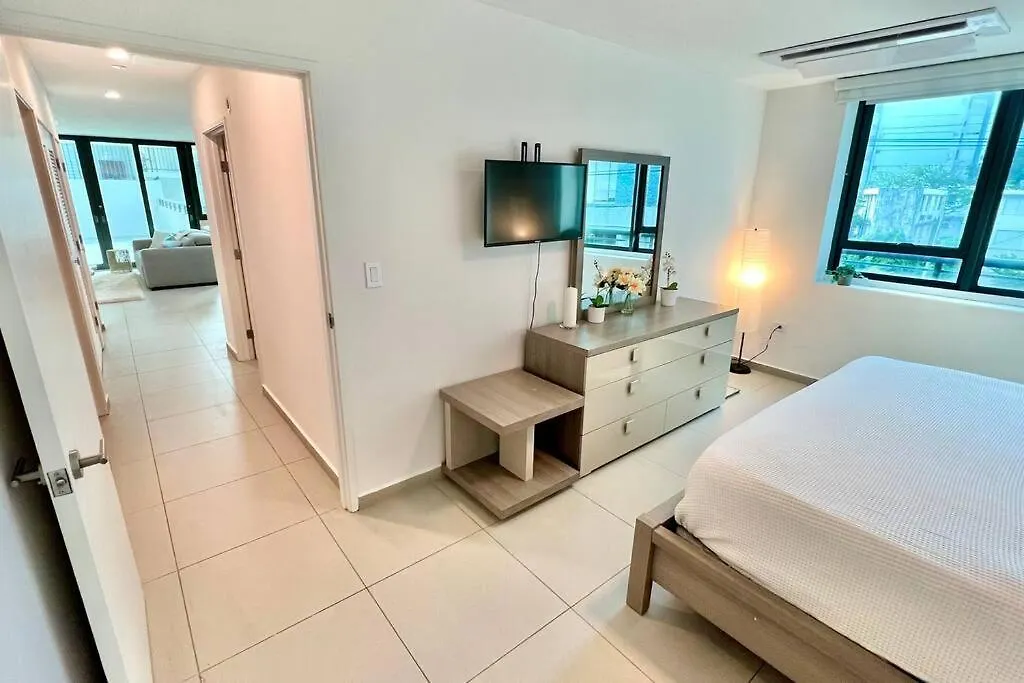 Modern 1250Sqft Luxury Condo At Ciudadela San Juan 0*,