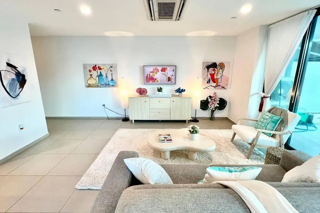 Modern 1250Sqft Luxury Condo At Ciudadela San Juan